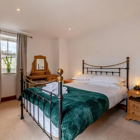 Holiday home Aske House